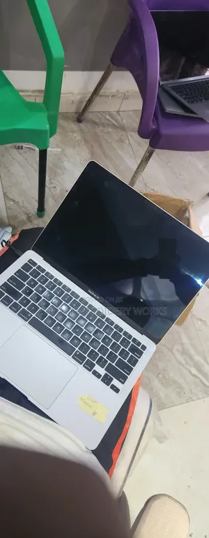Laptop Apple MacBook Air 16GB Intel Core i5 SSHD+SSD 500GB