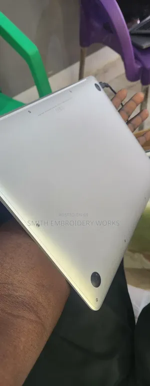 Laptop Apple MacBook Air 16GB Intel Core i5 SSHD+SSD 500GB