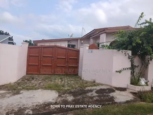 3bdrm House in Born To Pray Estate, Ejisu-Juaben Municipal for rent