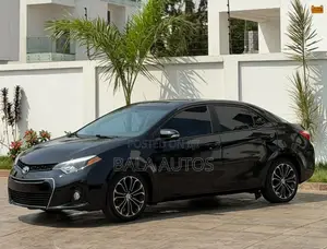 Toyota Corolla 2016 Black