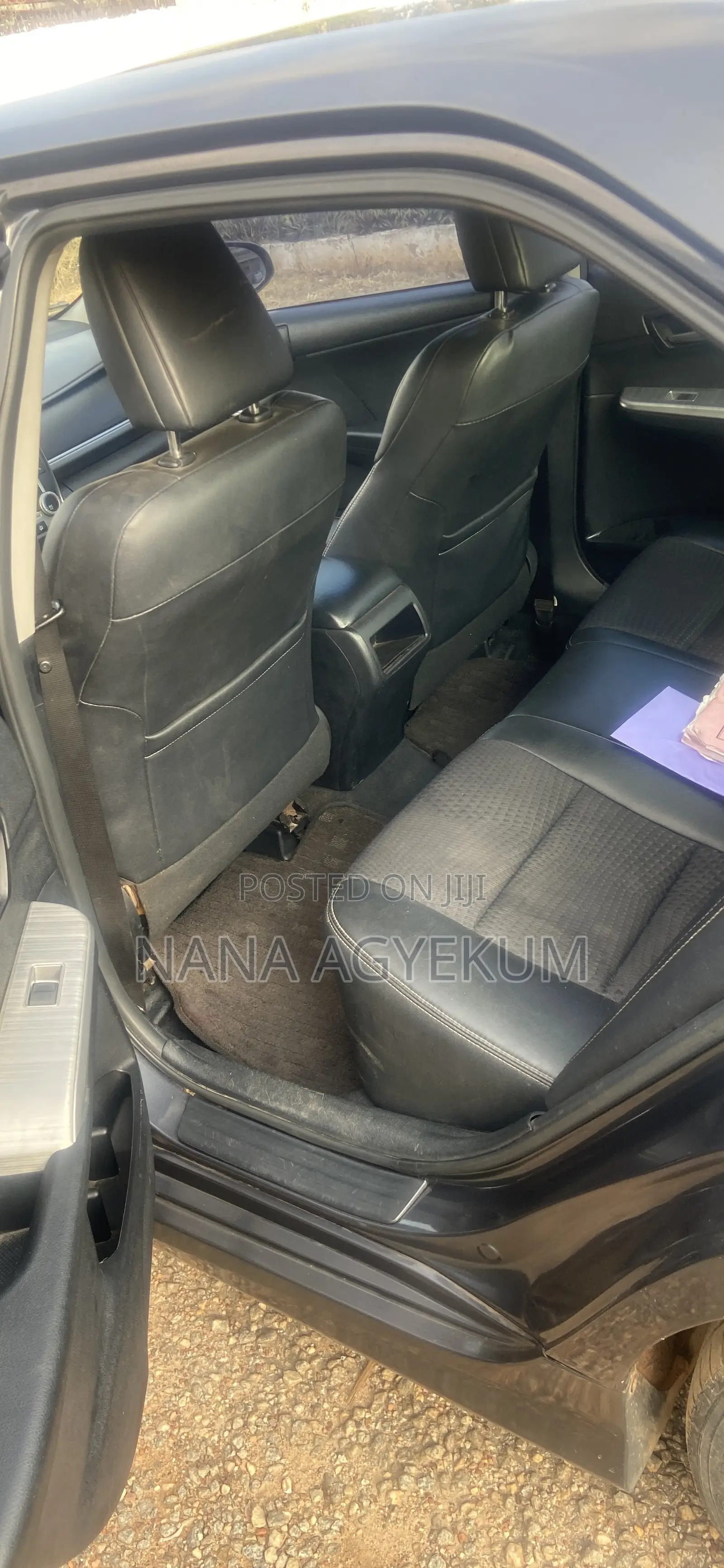 Toyota Camry SE 4dr Sedan (2.5L 4cyl 6A) 2012 Gray