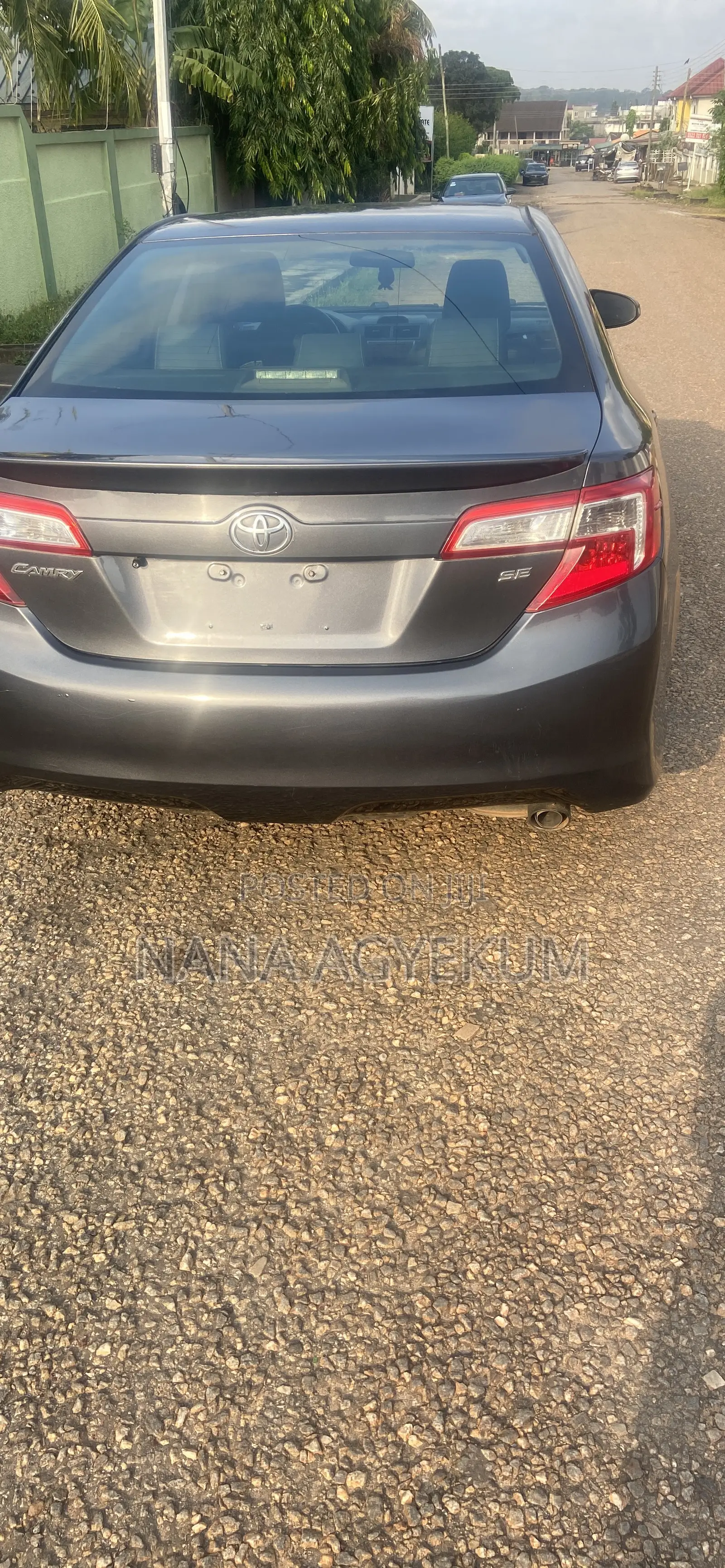 Toyota Camry SE 4dr Sedan (2.5L 4cyl 6A) 2012 Gray