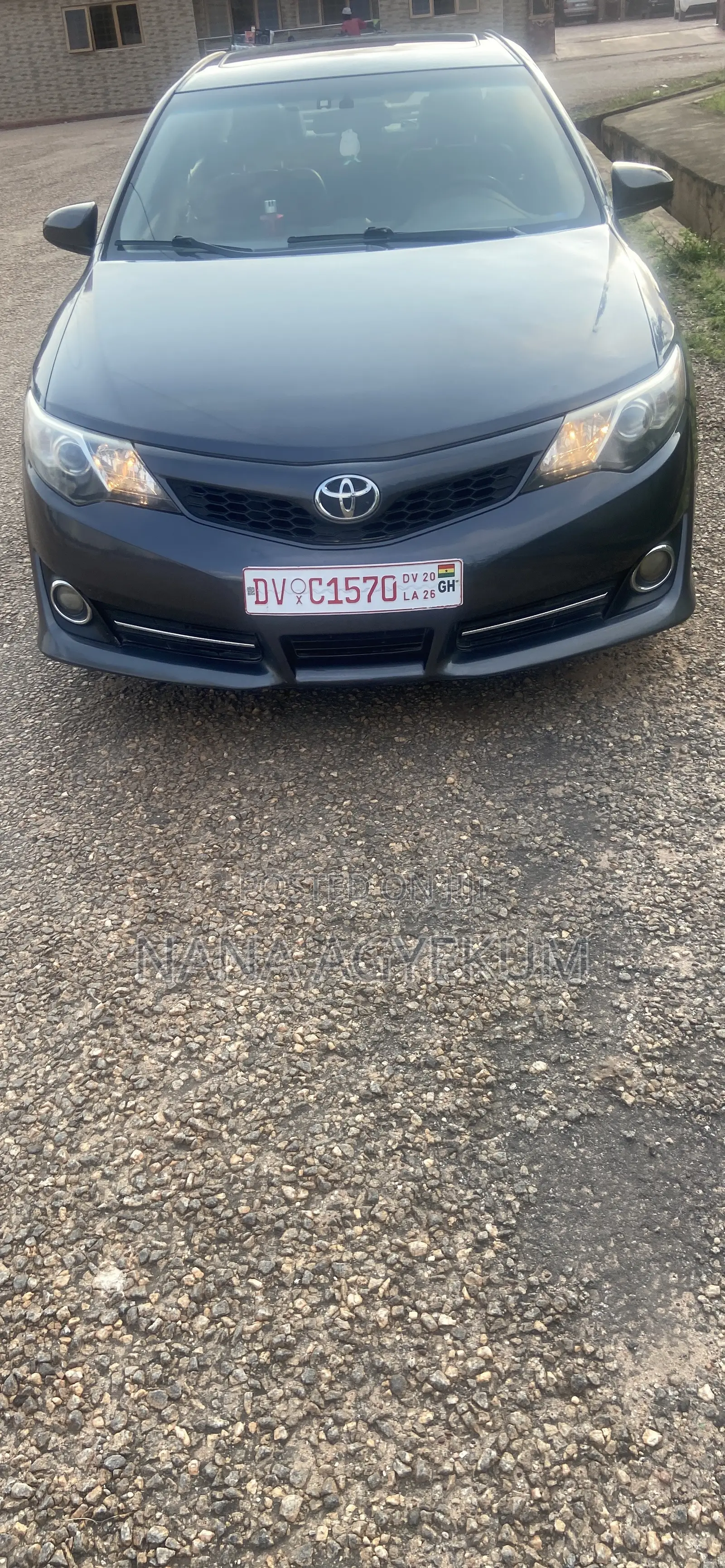 Toyota Camry SE 4dr Sedan (2.5L 4cyl 6A) 2012 Gray