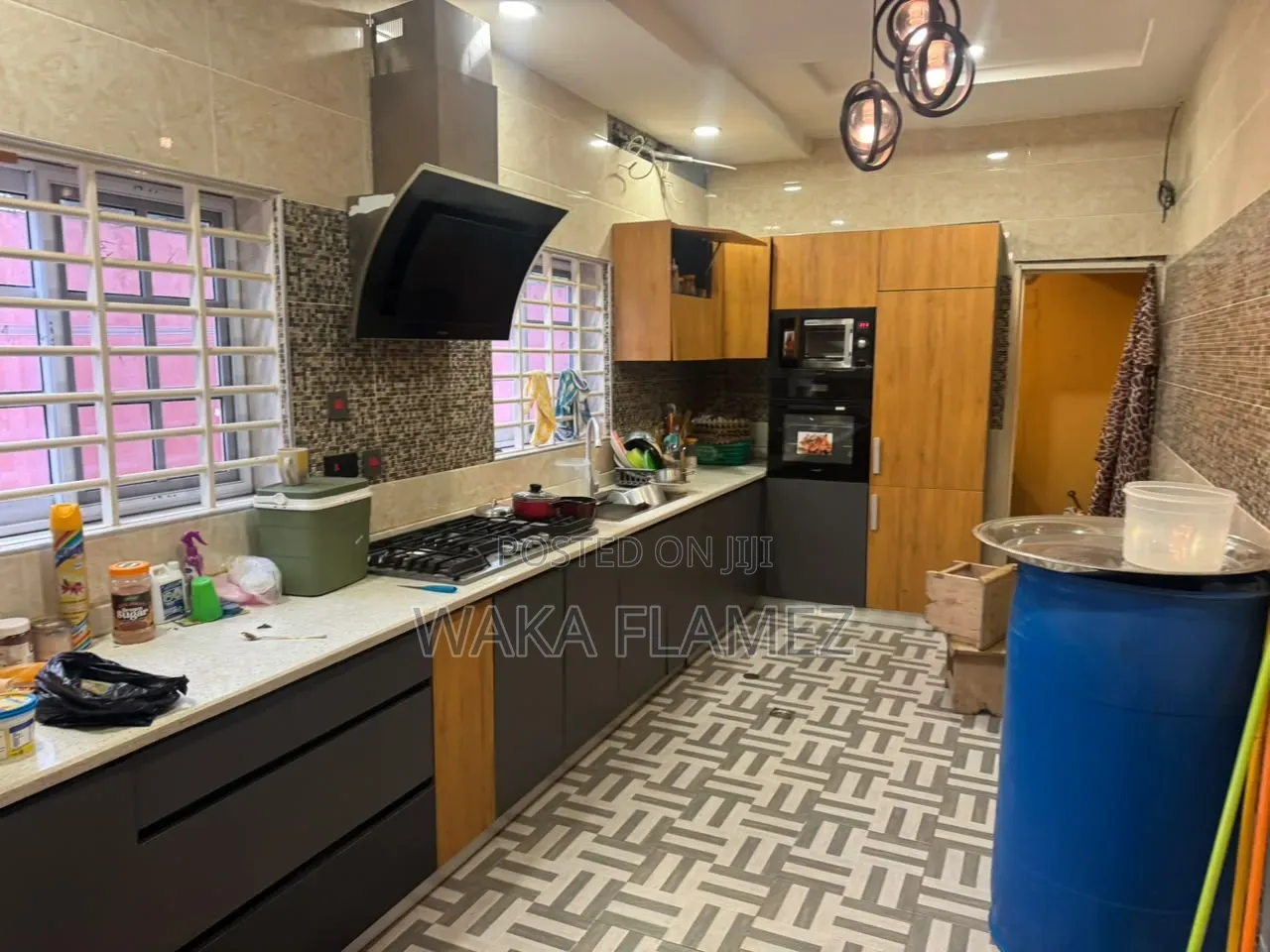 4bdrm House in Tantra Hills, Ola Achool Area for rent