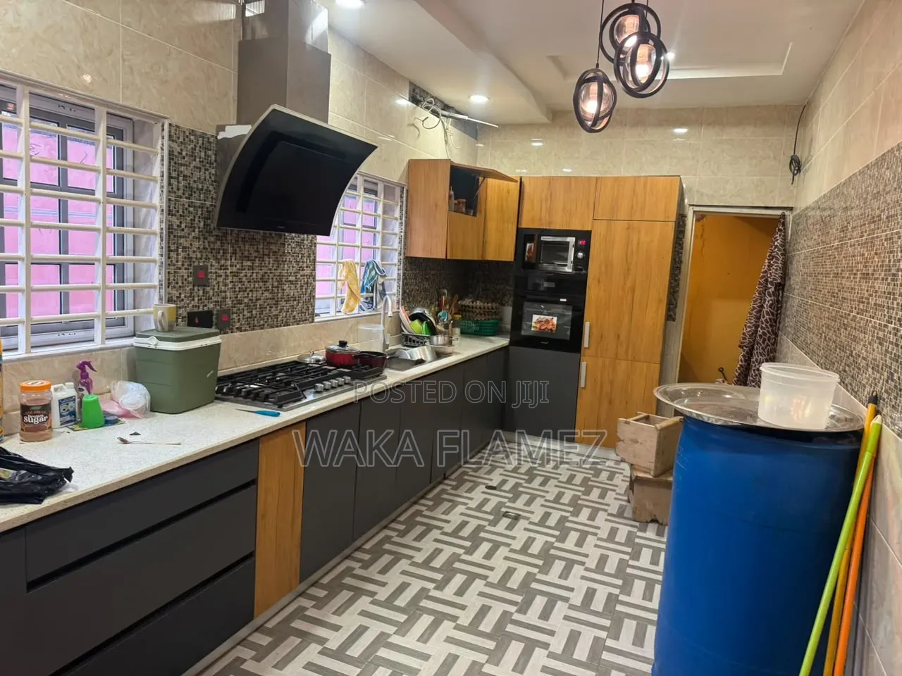 4bdrm House in Tantra Hills, Ola Achool Area for rent
