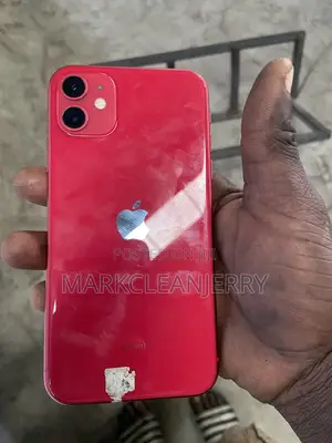 Apple iPhone 11 128 GB Red