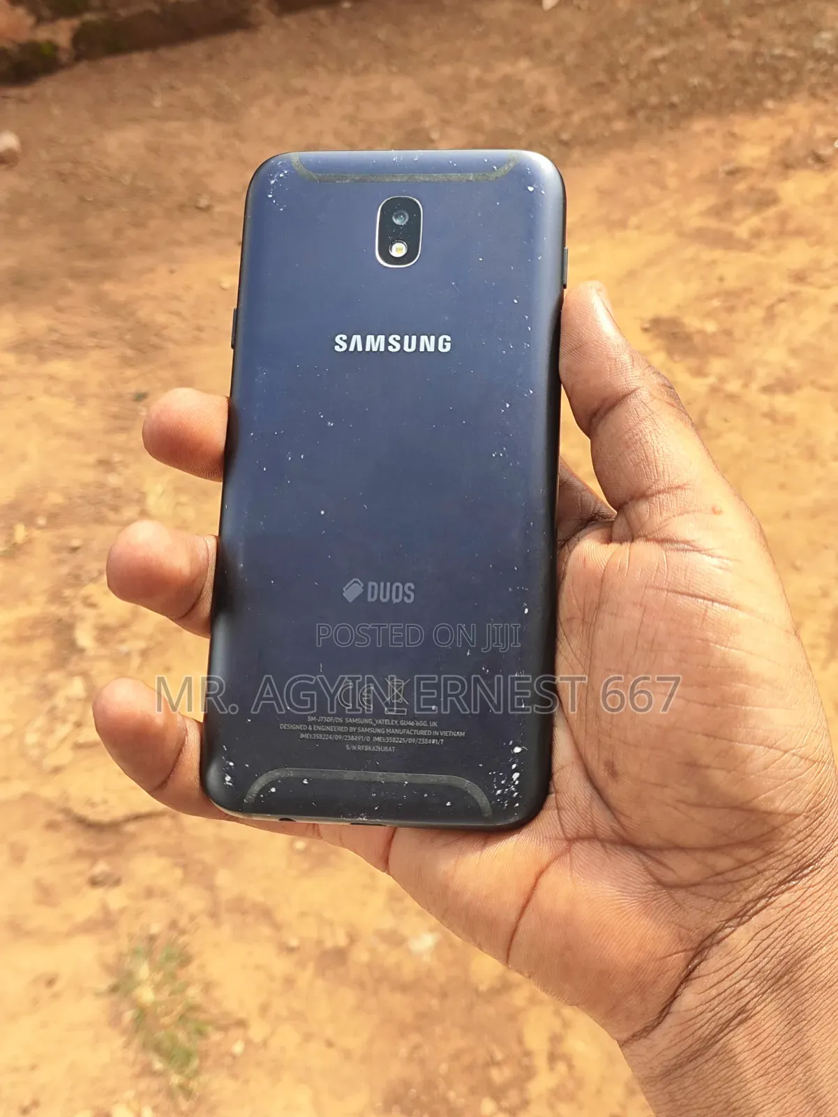 Samsung Galaxy J7 16 GB Black