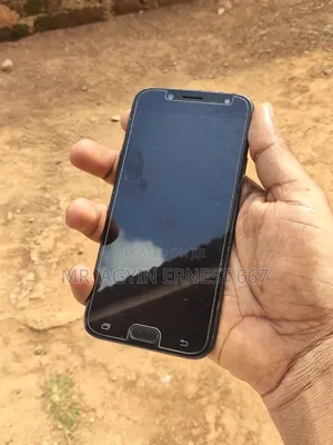 Samsung Galaxy J7 16 GB Black