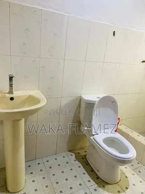 2bdrm Apartment in Sapeiman, Amasaman for rent