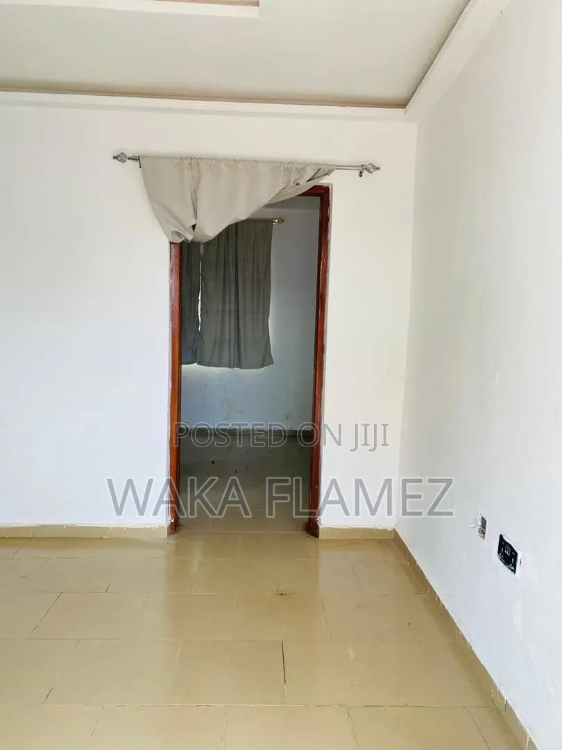 2bdrm Apartment in Sapeiman, Amasaman for rent
