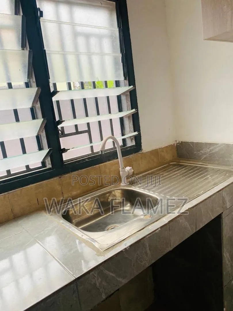 2bdrm Apartment in Sapeiman, Amasaman for rent
