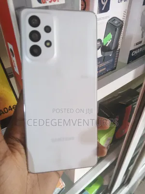 New Samsung Galaxy A73 5G 256 GB White