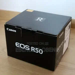 Canon EOS R50 With 18-45mm Lens