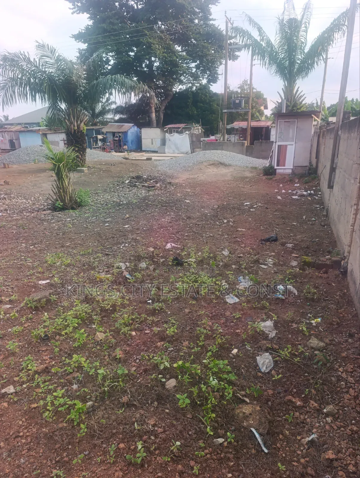3bdrm House in Estate Rd, Oyarifa Mall Area for sale