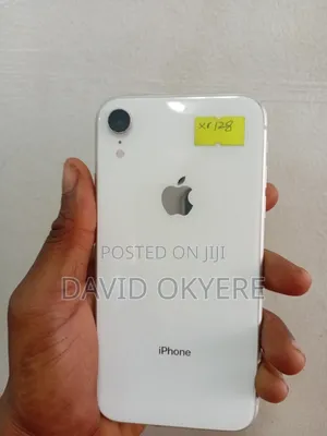 Apple iPhone XR 128 GB White