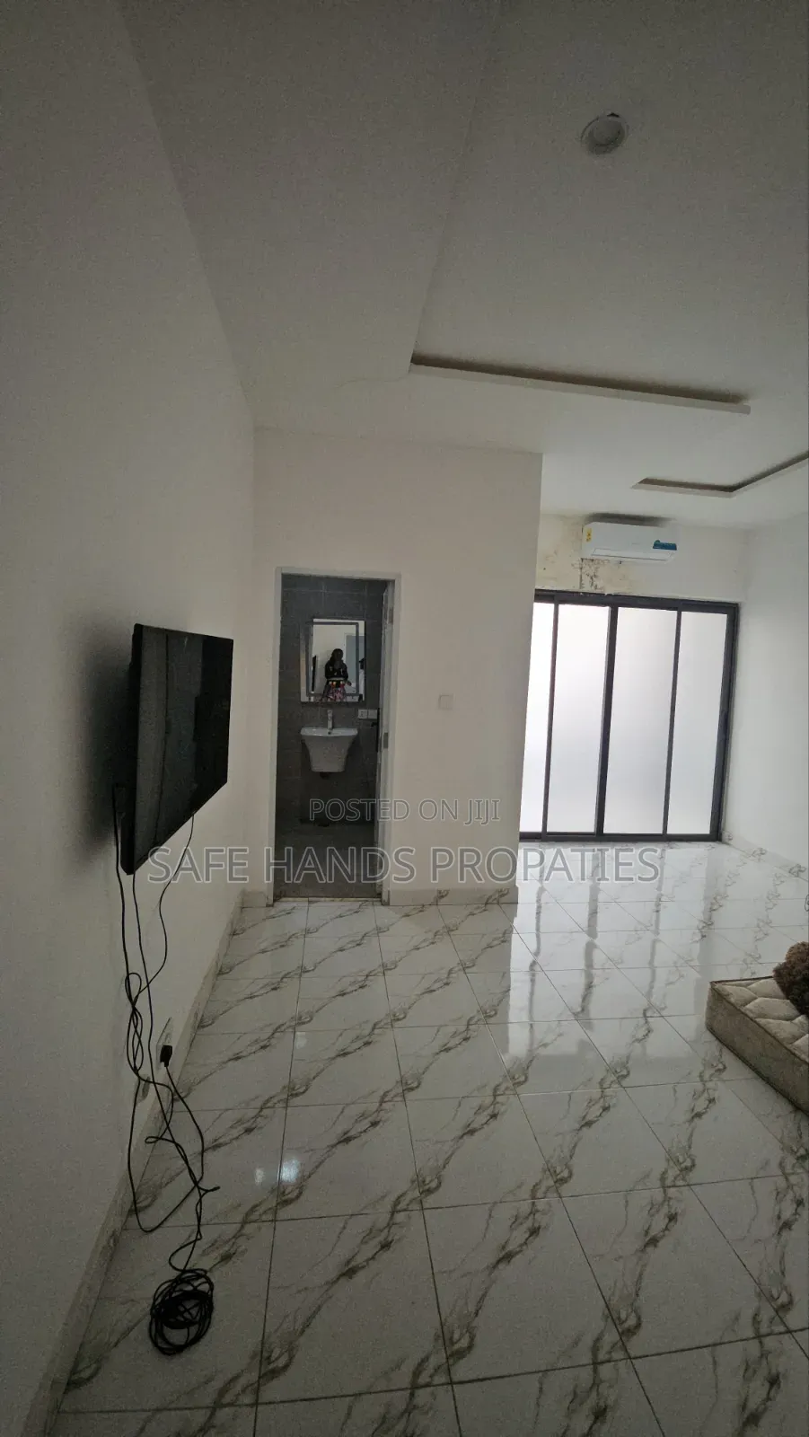 2bdrm Townhouse / Terrace in Accra Metropolitan for rent