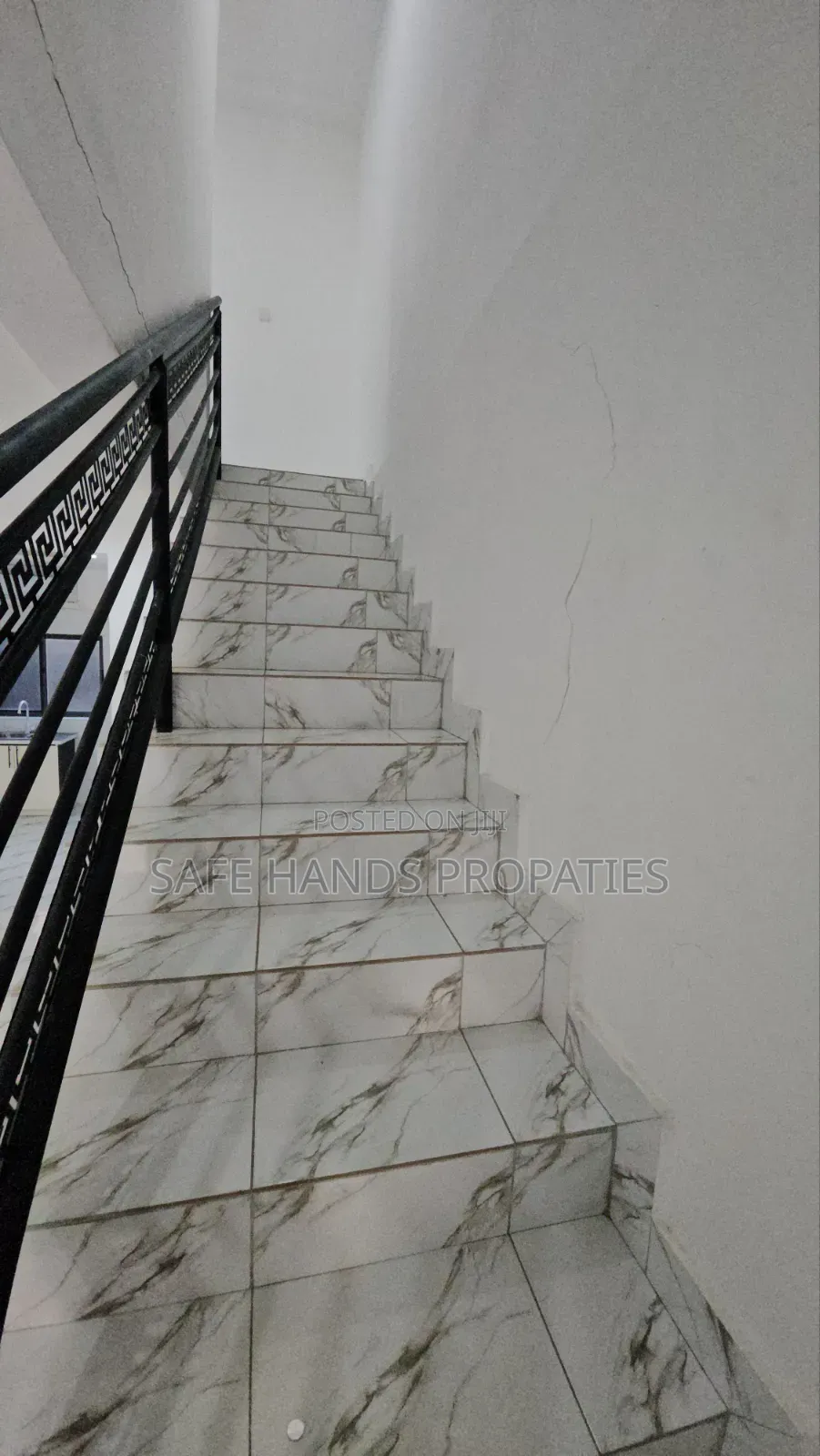 2bdrm Townhouse / Terrace in Accra Metropolitan for rent
