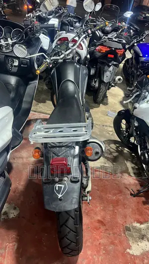 Yamaha 2021 Black
