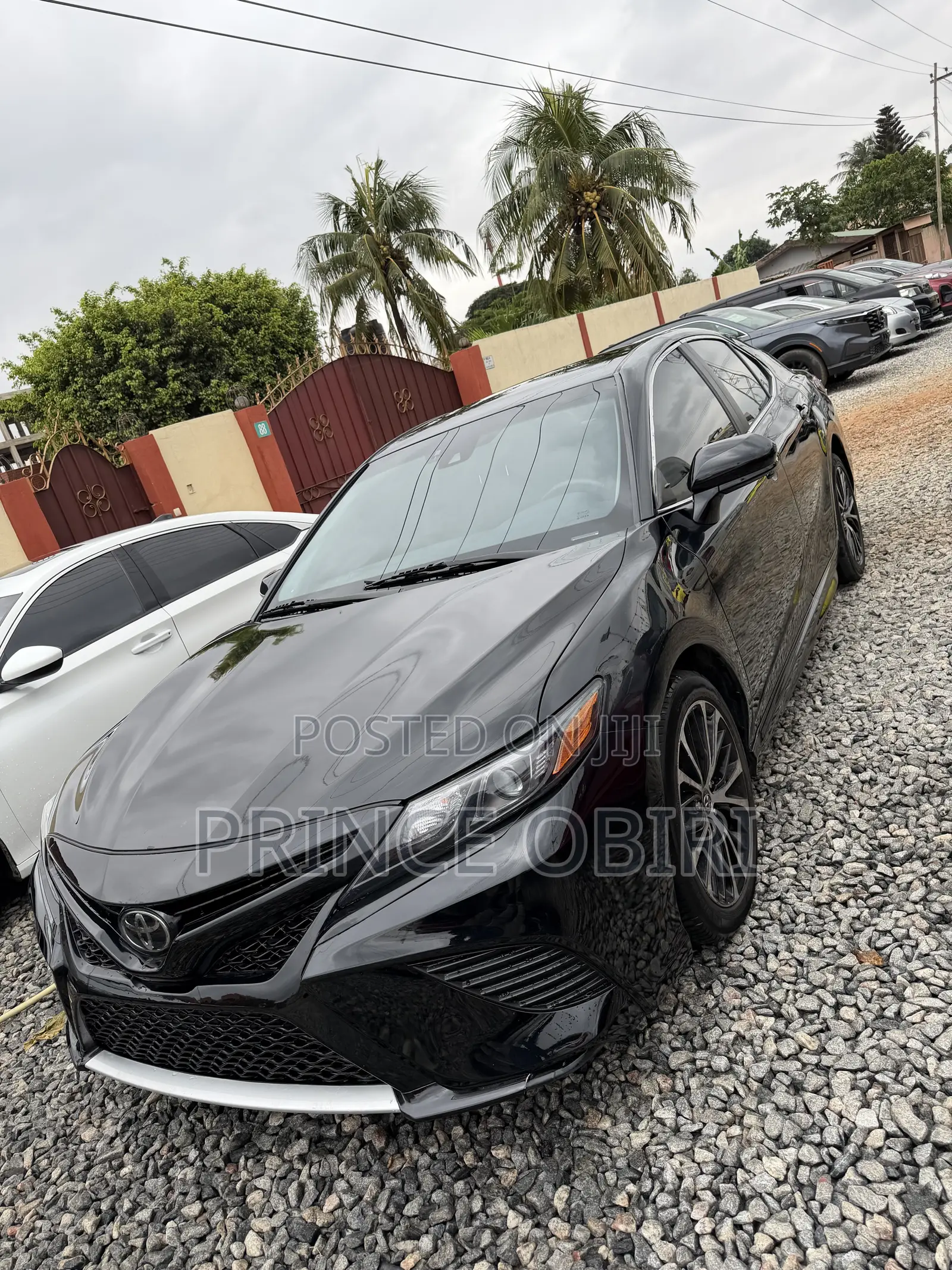 Toyota Camry SE (2.5L 4cyl 8A) 2019 Black