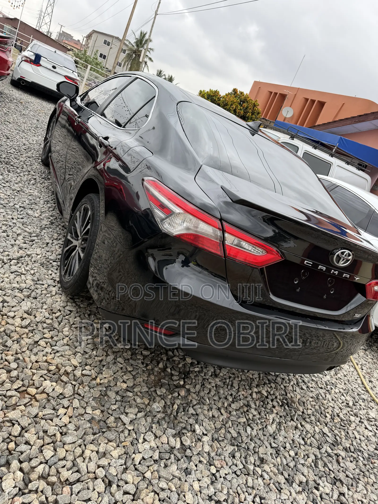 Toyota Camry SE (2.5L 4cyl 8A) 2019 Black