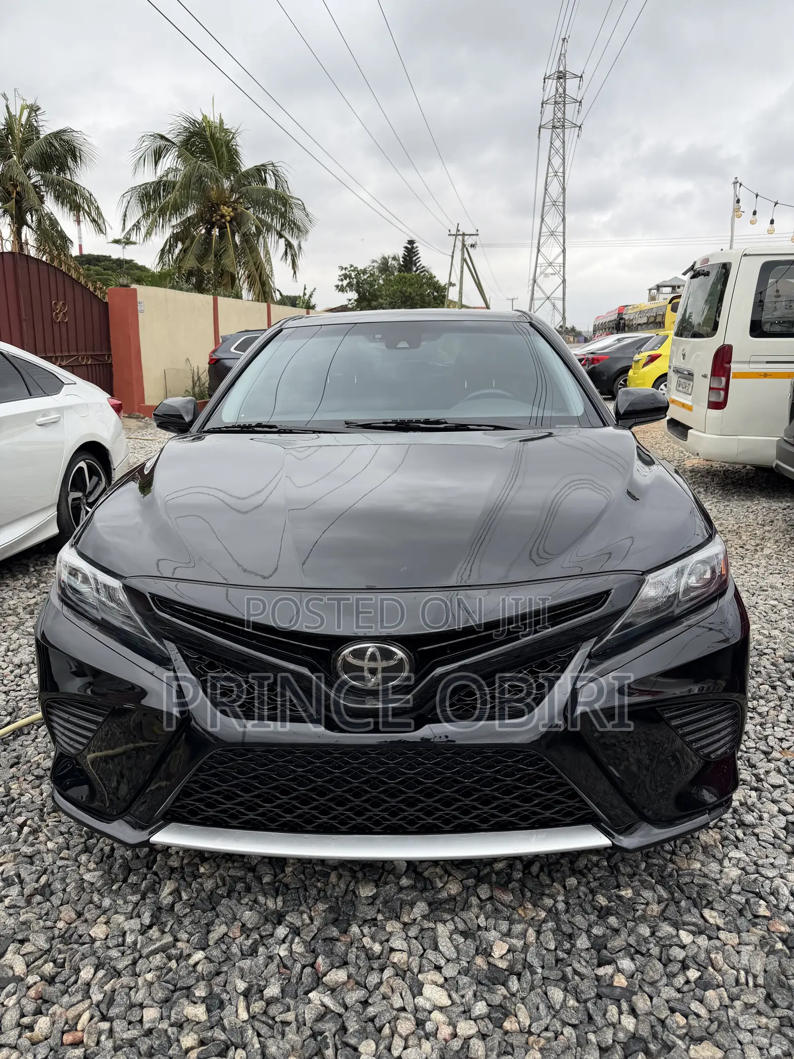 Toyota Camry SE (2.5L 4cyl 8A) 2019 Black