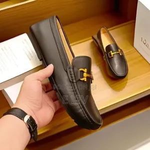 Breatherble Loafers