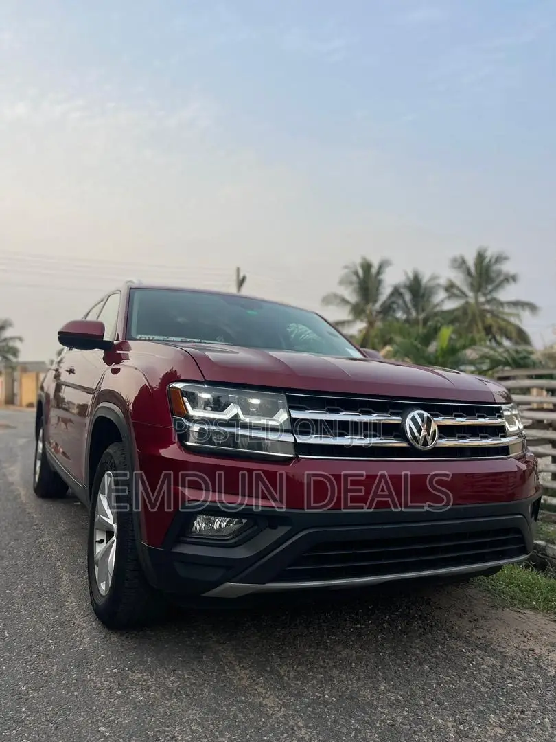 Volkswagen Atlas SE V6 2018 Red