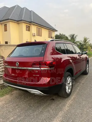 Volkswagen Atlas SE V6 2018 Red