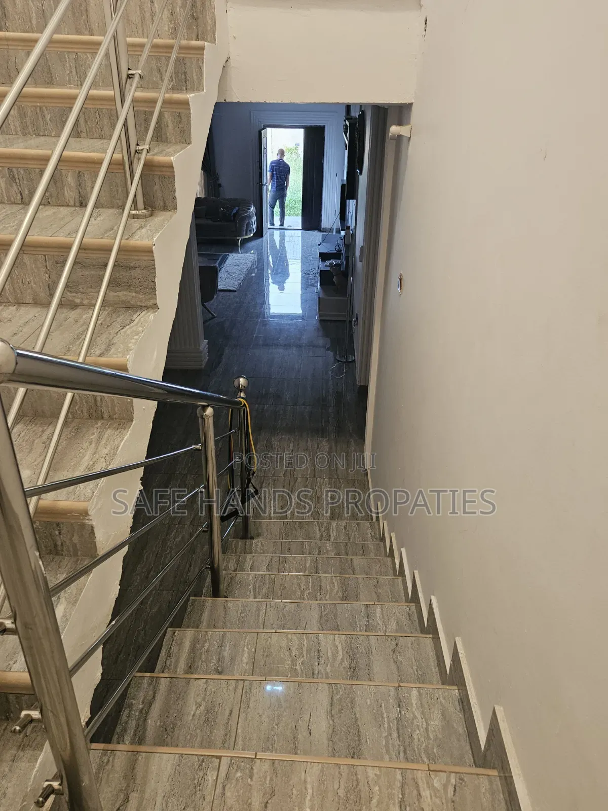 Furnished 4bdrm Duplex in Accra Metropolitan for rent