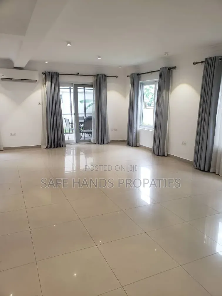 5bdrm House in Accra Metropolitan for rent