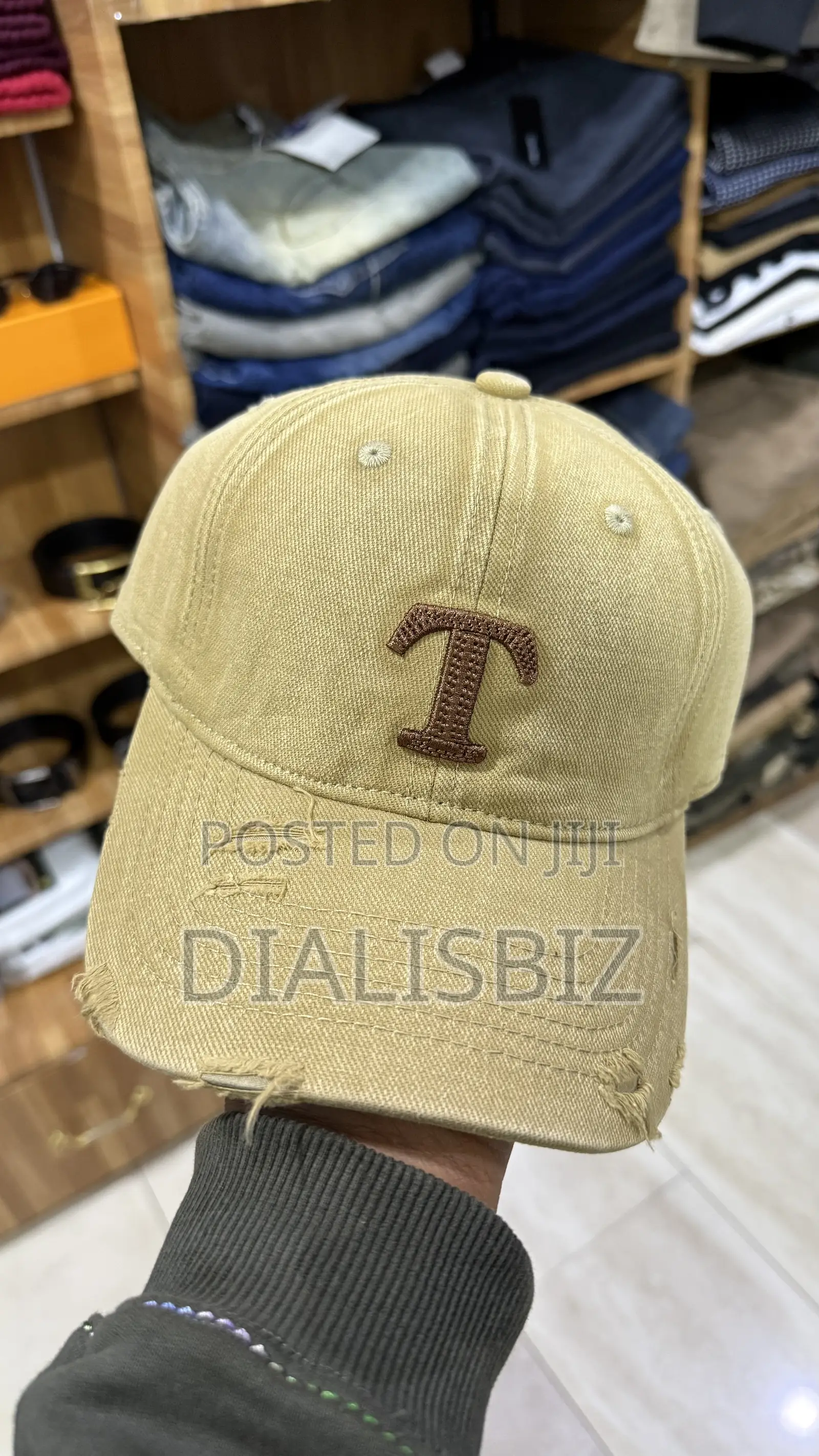 High Quality Caps