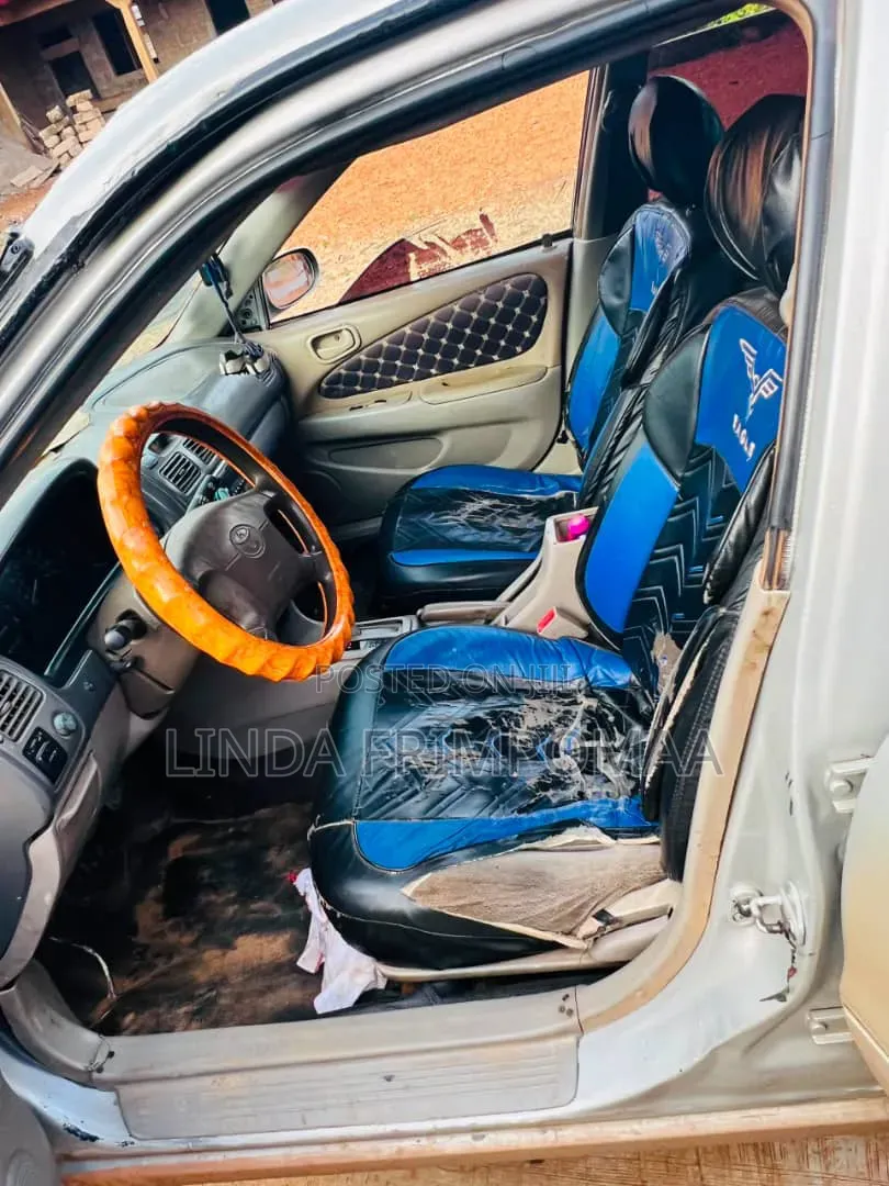 Toyota Corolla Sedan 2003 Silver