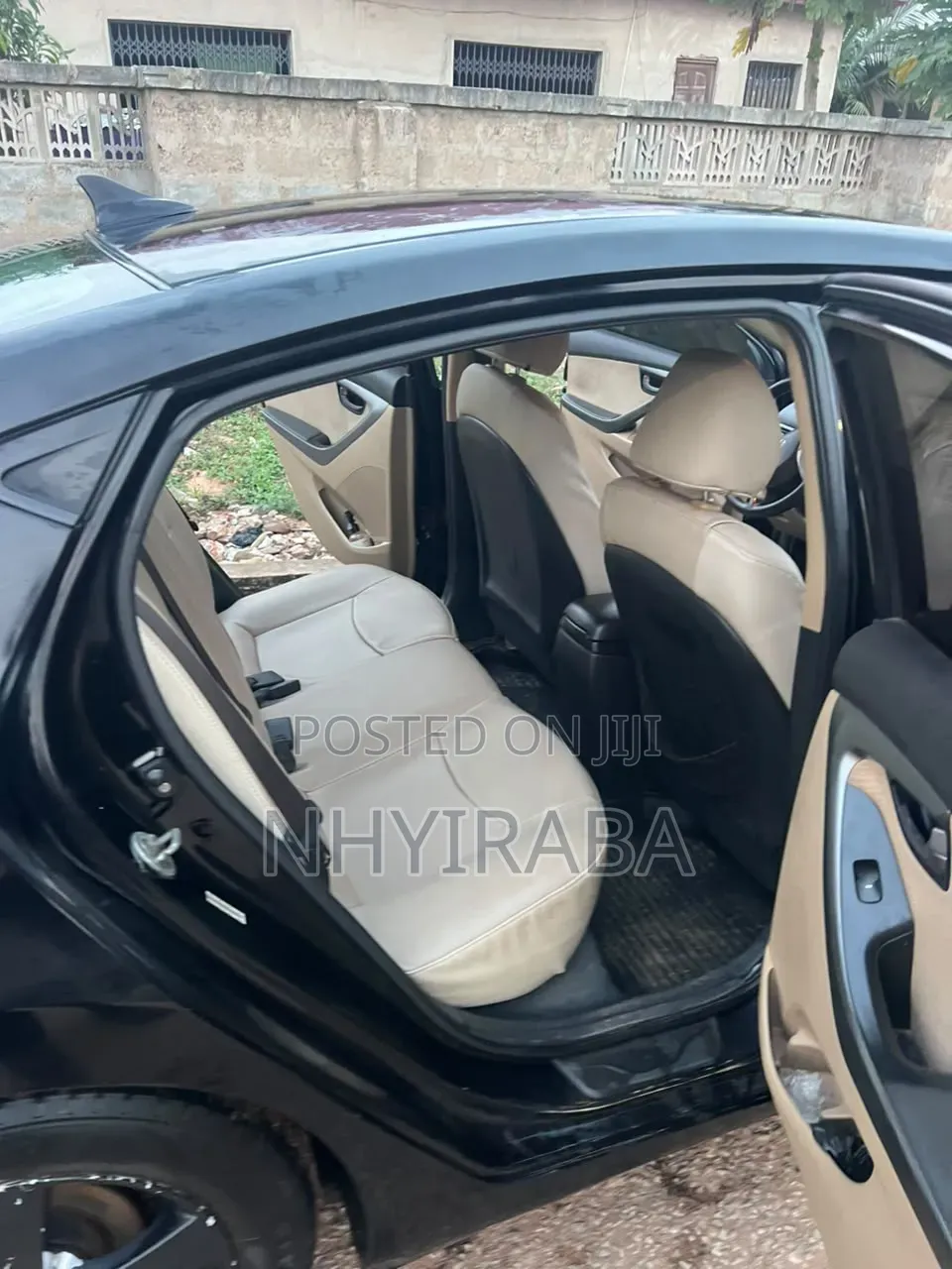 Hyundai Elantra 2013 Black