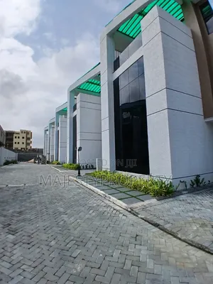 4bdrm Townhouse/Terrace in Tseaddo, Airport Residential Area for sale