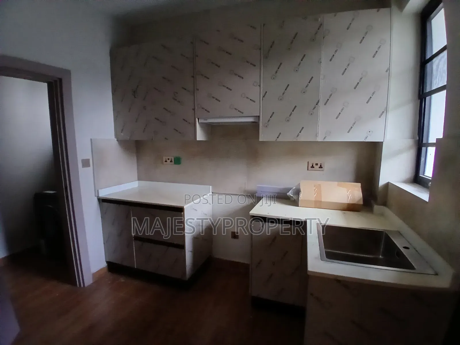 4bdrm Townhouse/Terrace in Tseaddo, Airport Residential Area for sale
