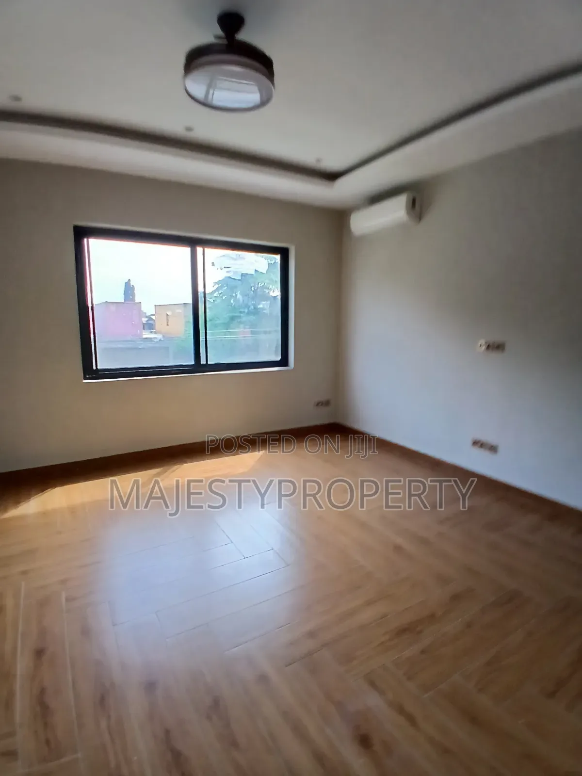 4bdrm Townhouse/Terrace in Tseaddo, Airport Residential Area for sale