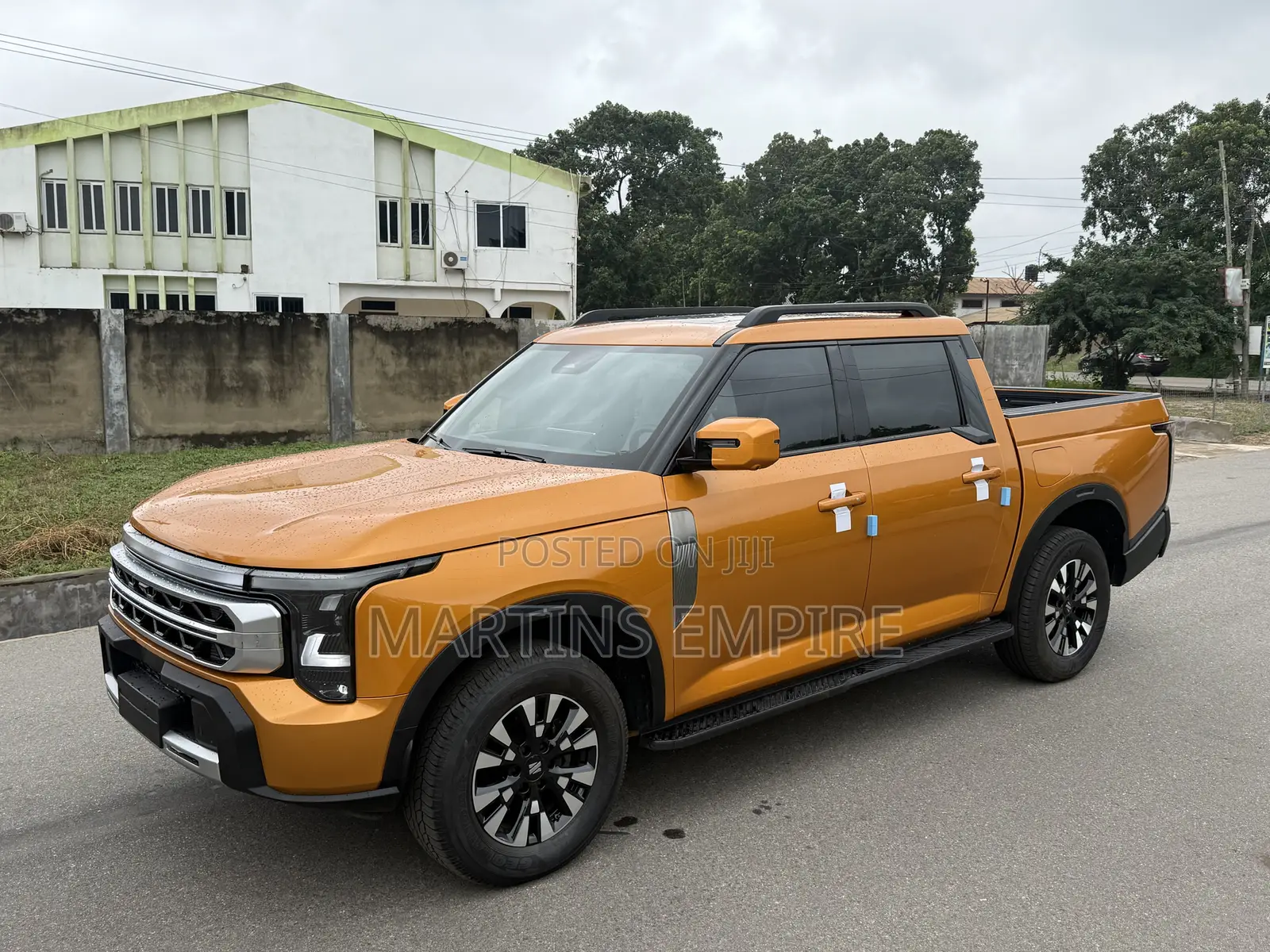 New Nissan Z9 2.3T Diesel 4WD 2025 Orange