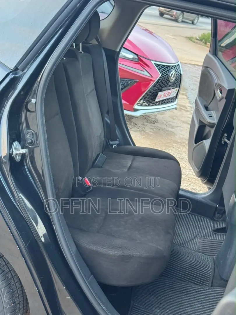 Honda Shuttle 1.5 Hybrid 4WD 2016 Black