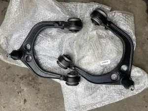 Chrysler 300 2011,2013,2014,2015,2016,2018-2020,2023 Upper Control Arm