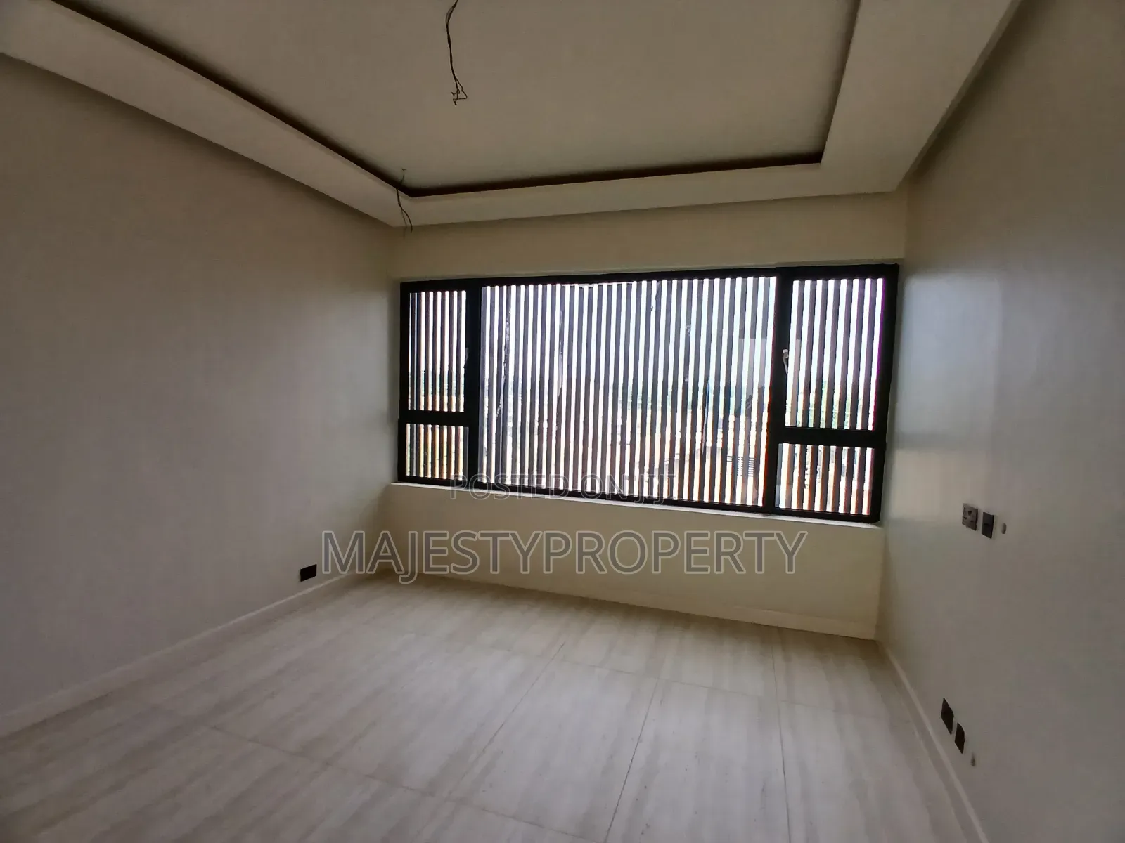 4bdrm House in Tseaddo, Airport Residential Area for sale