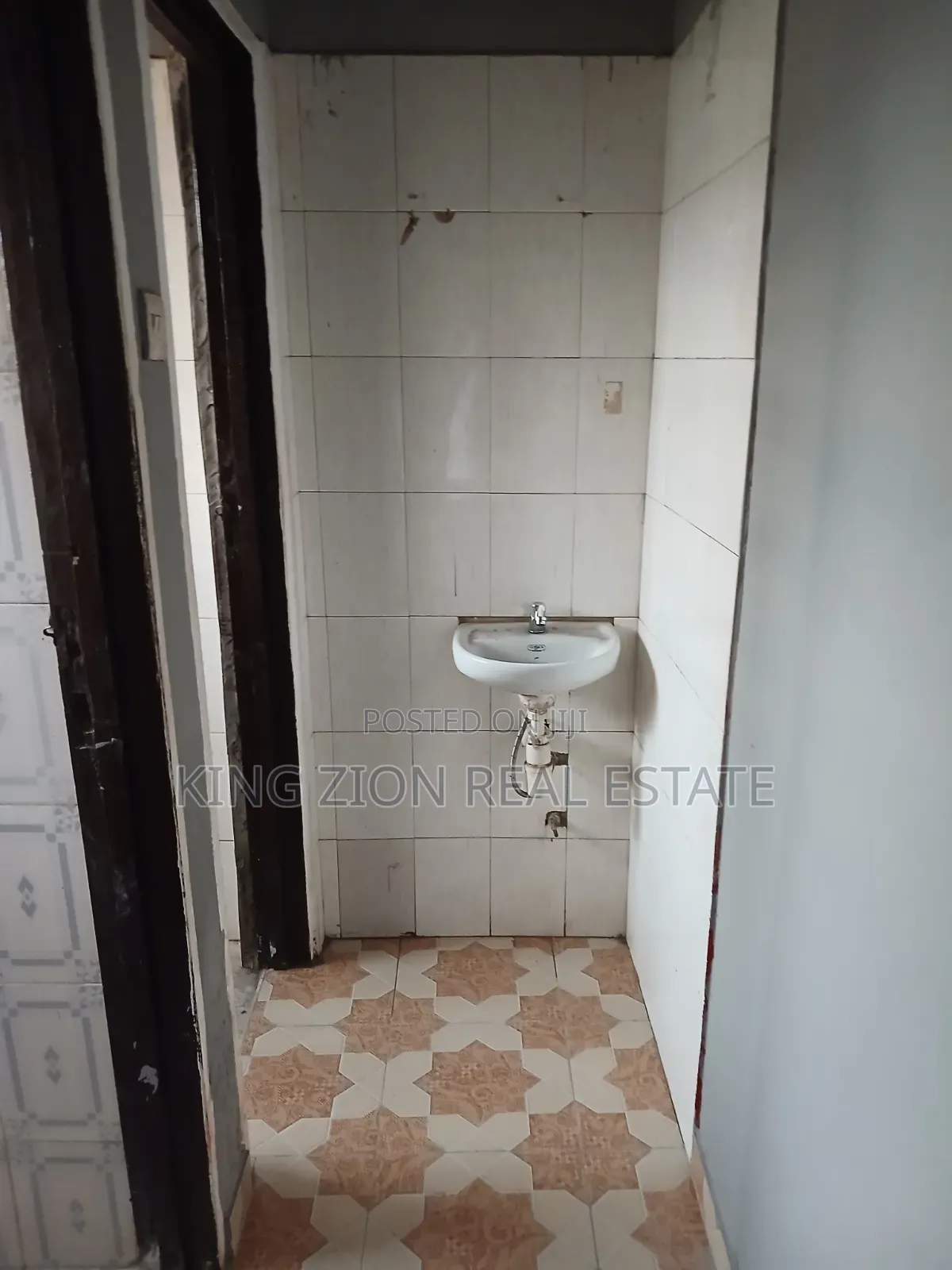 2bdrm Apartment in Kingzionreal, Last Stop for rent