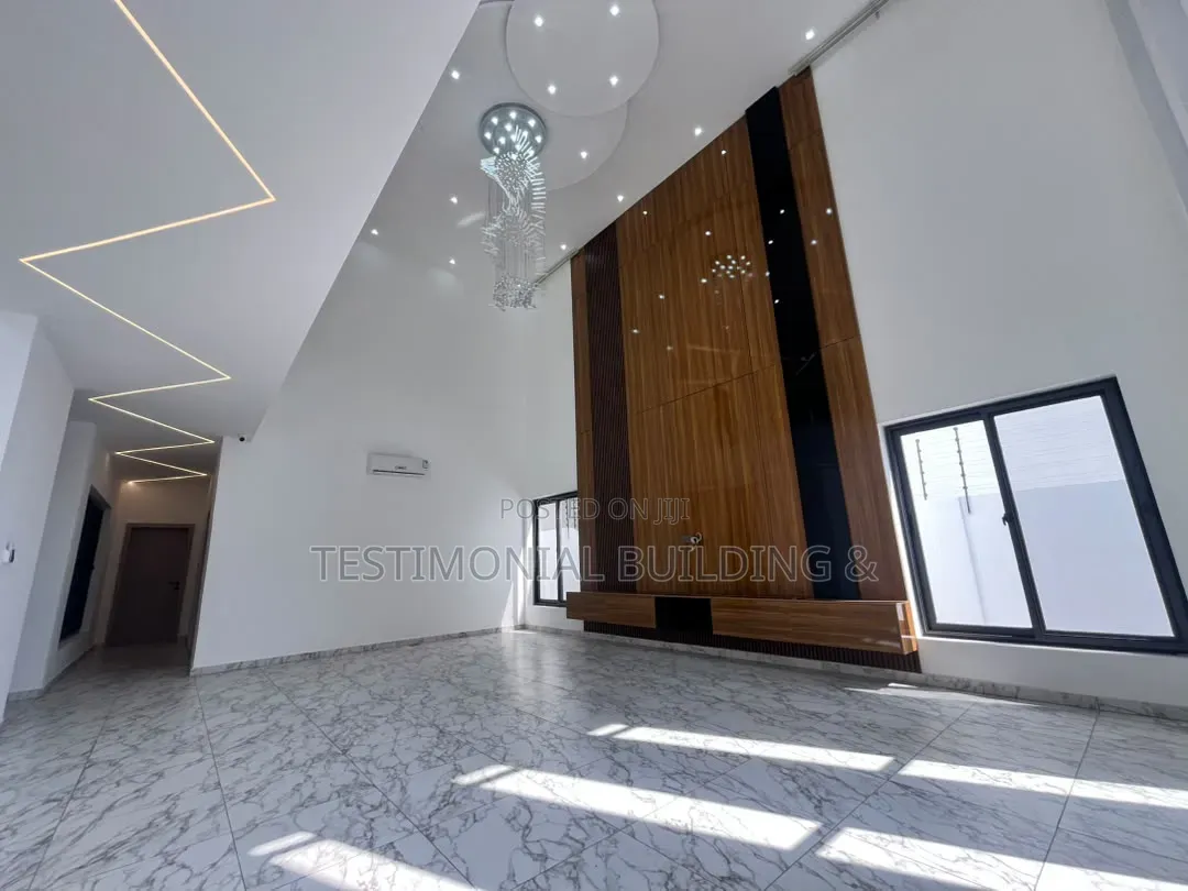 4bdrm House in Testimonial Building, School Junction for rent