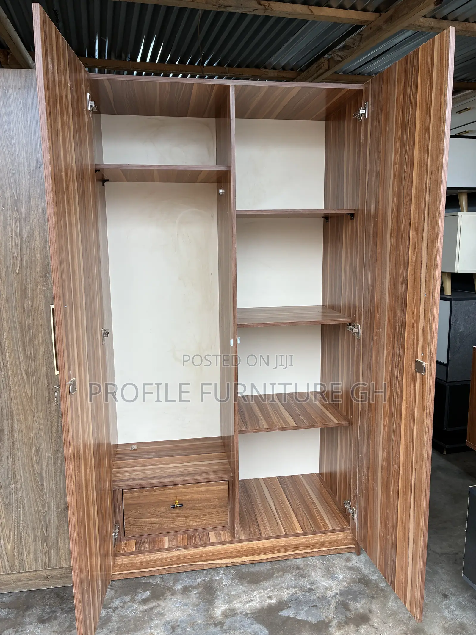 Good 2in1wardrobe Massive Load/ Laminated Wardrobe