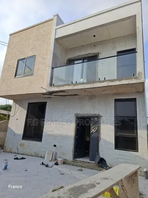 4bdrm House in Kg, Franco, Baatsona Total for sale