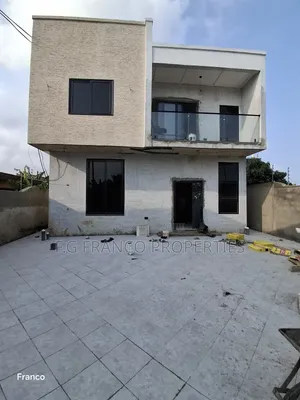 4bdrm House in Kg, Franco, Baatsona Total for sale