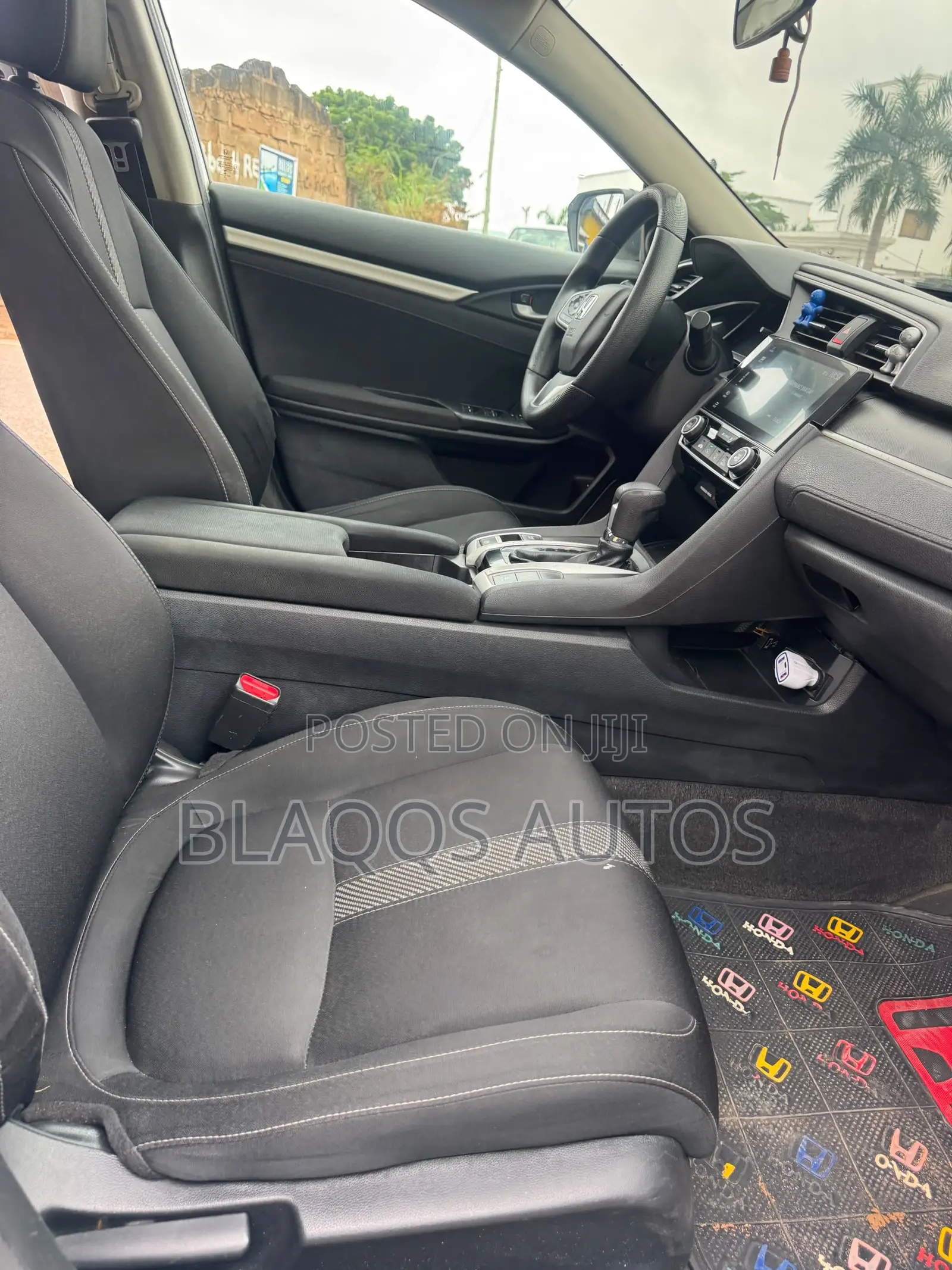 Honda Civic 2018 White
