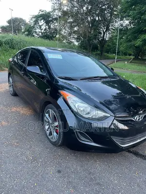 Hyundai Elantra Limited Sedan FWD (1.8L 4cyl 6A) 2013 Black