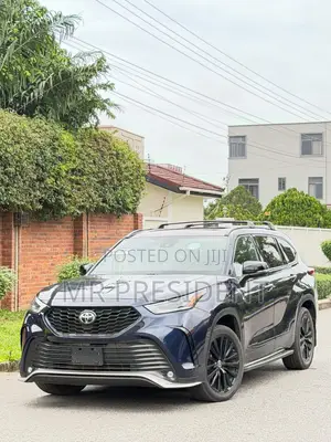 Toyota Highlander XSE AWD 2023