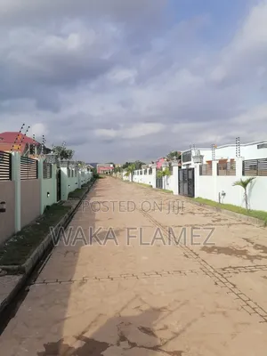 3bdrm House in Reggies Court Estate, Amasaman for sale