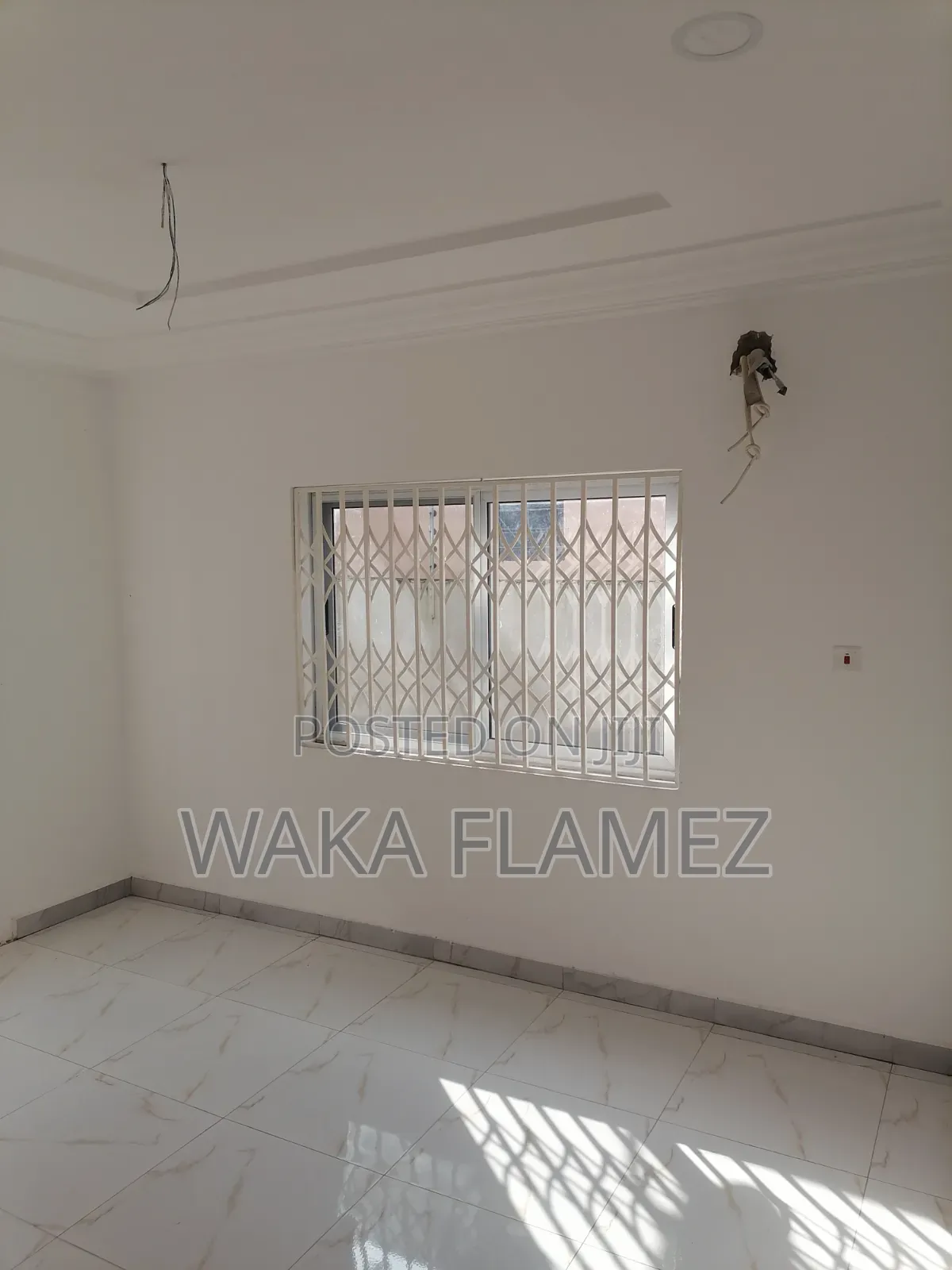 3bdrm House in Reggies Court Estate, Amasaman for sale